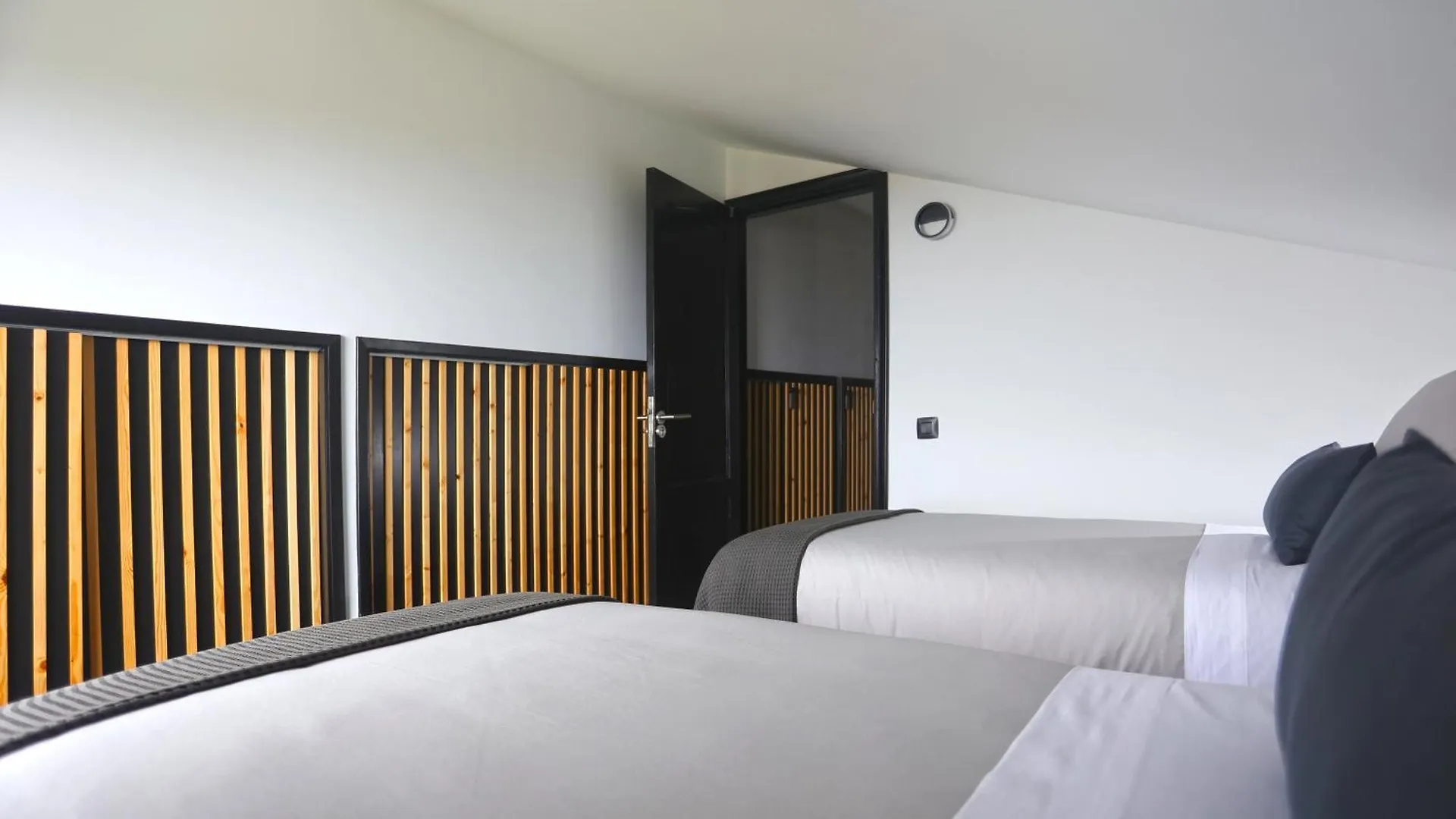 Bouganville House - Elegant & Peaceful Getaway Icod De Los Vinos 0*,  Espanha
